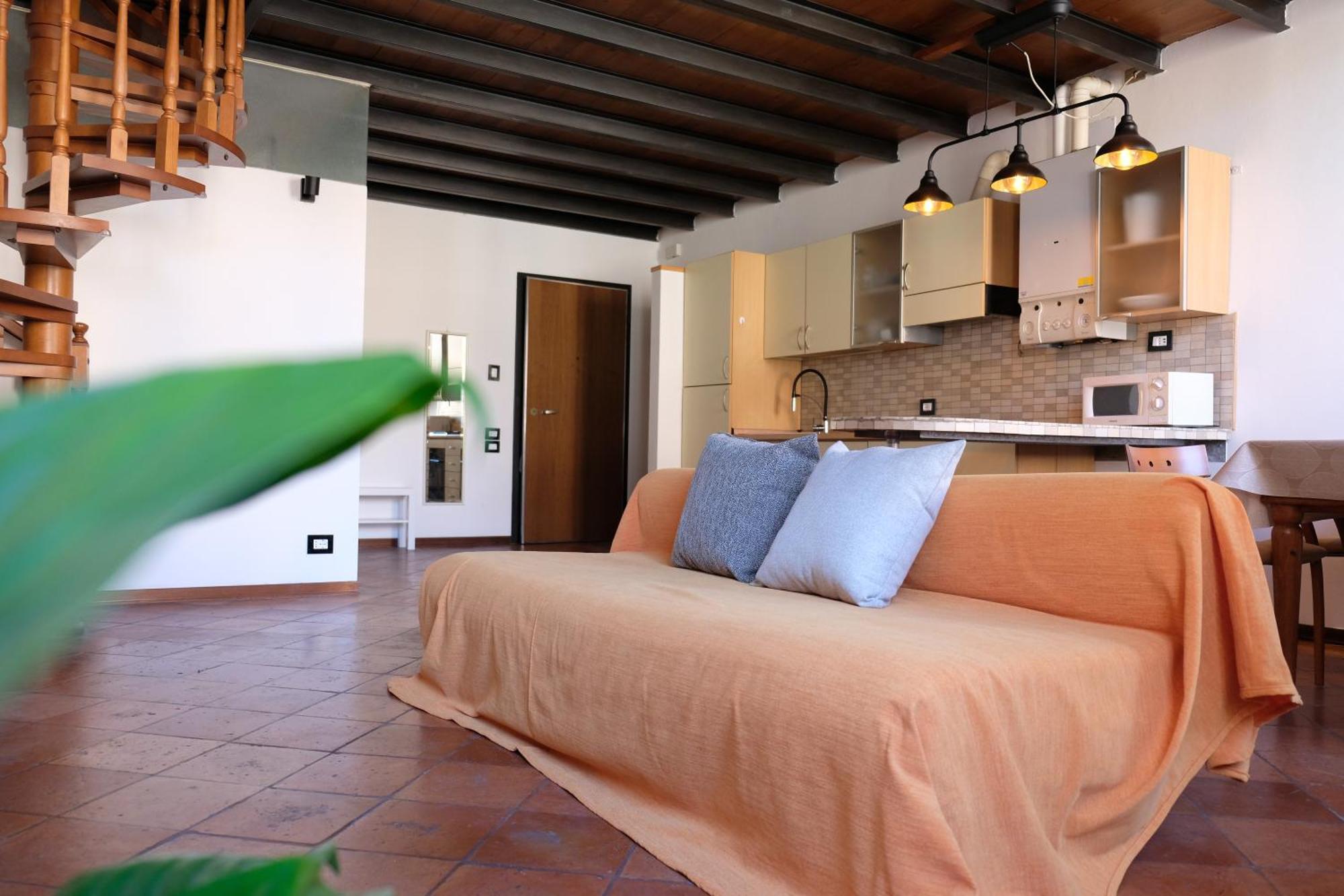 法恩莎Il Loft Di Charme Di Ricc公寓 外观 照片